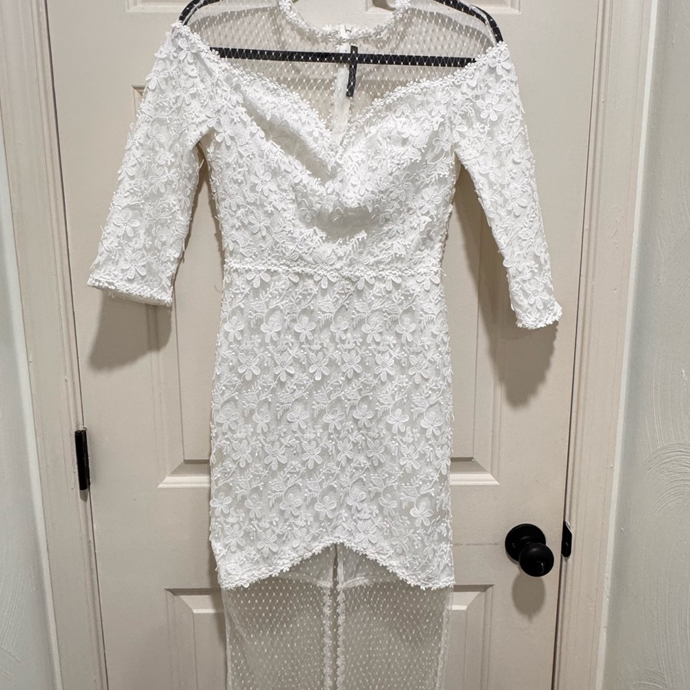 Elegant White Lace Dress Like a New